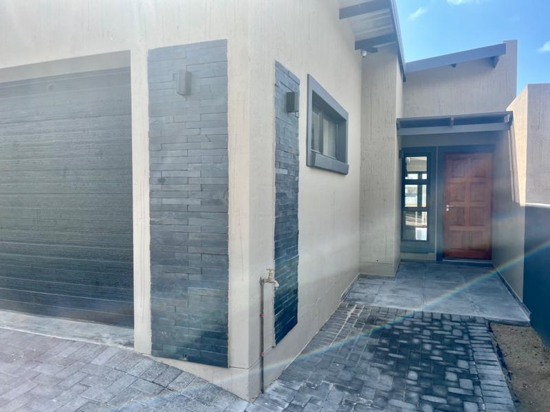 3 Bedroom Property for Sale in Island View Western Cape